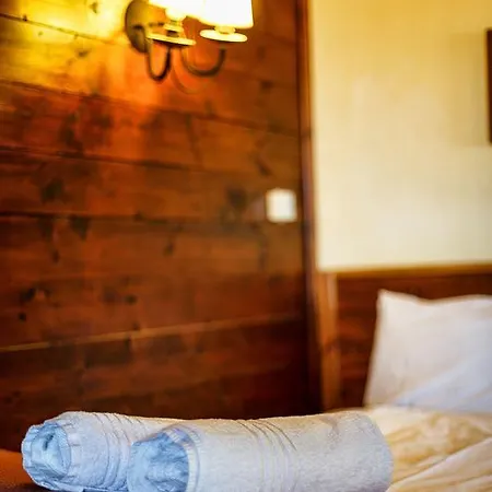 Arxontiko Agonari Inn 3*